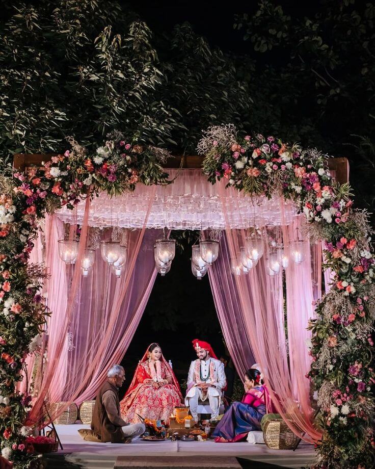 A Pastel Pink Mandap For This Indian Wedding! (1)